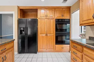 1909 N Nicholas St, Appleton, WI 54914 - Photo 12