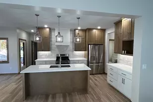 2623 Chambers Xing, Green Bay, WI 54313 - Photo 2