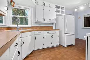 633 S Cambridge St, Wautoma, WI 54982 - Photo 4