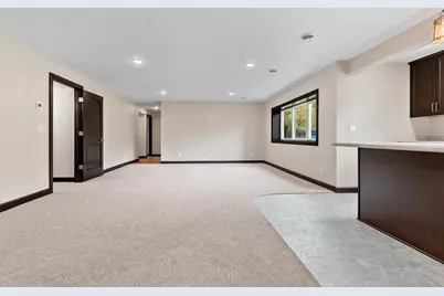 2534 N Stellita Circle, De Pere, WI 54115 - Photo 46