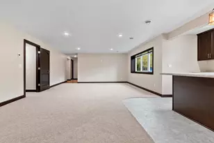 2534 N Stellita Cir, De Pere, WI 54115 - Photo 46