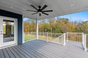 2534 N Stellita Cir, De Pere, WI 54115 - Photo 66