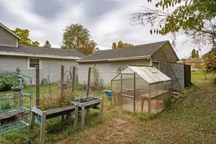 148 Douglas Ave, Montello, WI 53949 - Photo 34