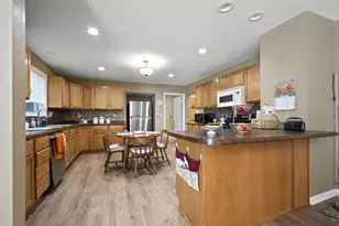 411 W Elm St, Wautoma, WI 54982 - Photo 8