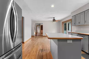 217 Patricia Ln, Wrightstown, WI 54180 - Photo 16