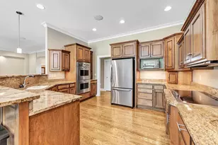 3335 Langdon St, Green Bay, WI 54311 - Photo 10