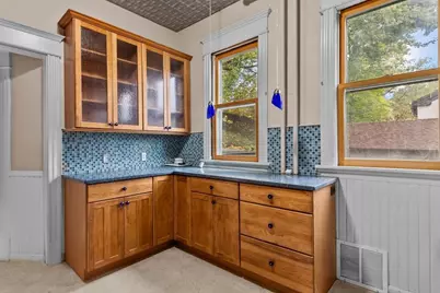 691 Franklin Street, Oshkosh, WI 54901 - Photo 10