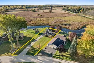 8923 Twin Harbor Rd, Sturgeon Bay, WI 54235 - Photo 2