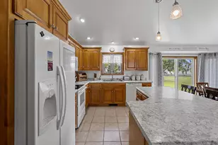 708 Lowell Rd, Luxemburg, WI 54217 - Photo 20