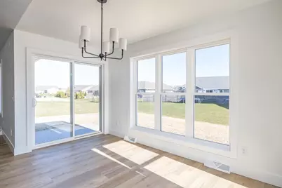 1622 Sage Crossing, Oshkosh, WI 54904 - Photo 12