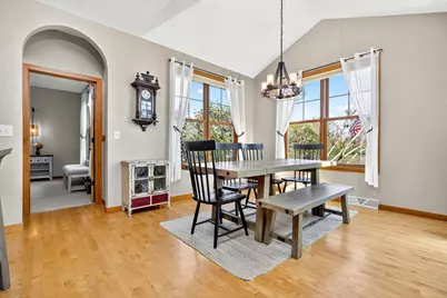 1516 Kingswood Drive, Neenah, WI 54956 - Photo 32