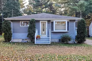 W8643 Adams Beach Dr, Clintonville, WI 54929 - Photo 4