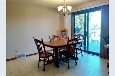 N3992 Shamrock Circle, Appleton, WI 54913 - Photo 8