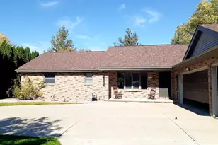 N3992 Shamrock Cir, Appleton, WI 54913 - Photo 54