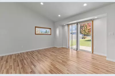 N308 Eastowne Court, Appleton, WI 54915 - Photo 6