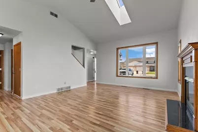 N308 Eastowne Court, Appleton, WI 54915 - Photo 8