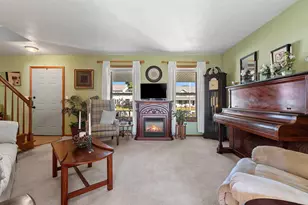 1960 Charles St, De Pere, WI 54115 - Photo 10