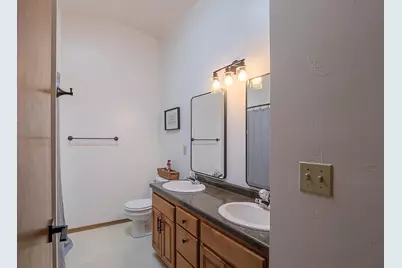 2579 Telluride Trail #E, Green Bay, WI 54313 - Photo 14