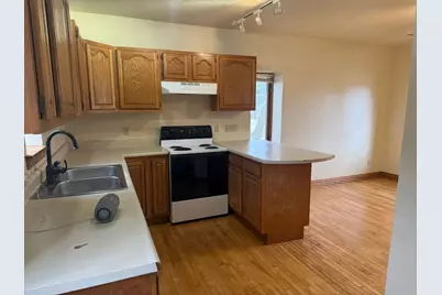 56 E 12th Street, Clintonville, WI 54929 - Photo 4