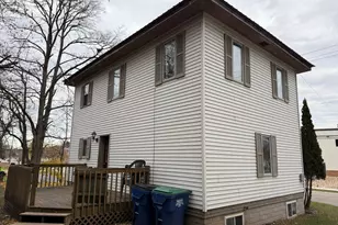 56 E 12th St, Clintonville, WI 54929 - Photo 22