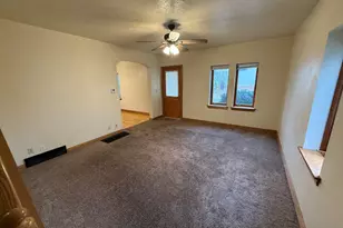 56 E 12th St, Clintonville, WI 54929 - Photo 10