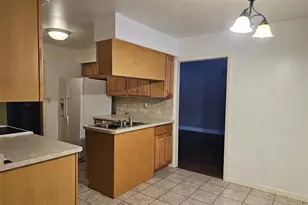 N2071 Mary Jane Cir, Waupaca, WI 54981 - Photo 8