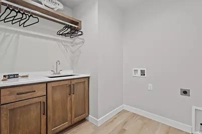 2576 Meyer Way, De Pere, WI 54115 - Photo 28