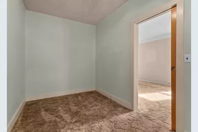 926 Dove Street, Oshkosh, WI 54902 - Photo 14