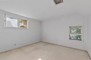 926 Dove St, Oshkosh, WI 54902 - Photo 18