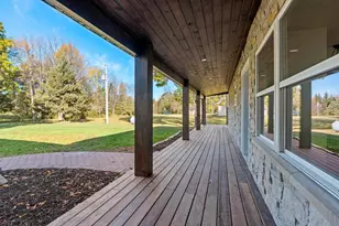 3660 Cty Road S, Little Suamico, WI 54141 - Photo 10