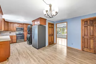 1526 Rockdale St, Green Bay, WI 54304 - Photo 6