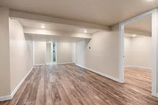 2584 Riverside Dr, Green Bay, WI 54301 - Photo 42