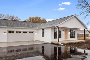 W5311 E Pioneer Rd, Fond du Lac, WI 54935 - Photo 22