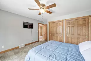 1940 Renaissance Ct, Green Bay, WI 54313 - Photo 30