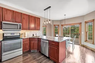 1940 Renaissance Ct, Green Bay, WI 54313 - Photo 18