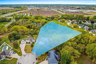 2133 Palmer Ct, Green Bay, WI 54311 - Photo 4