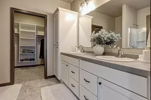 N8034 Oakwood Dr, Sherwood, WI 54169 - Photo 16