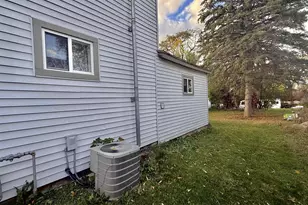 113 E Liberty St, Berlin, WI 54923 - Photo 74