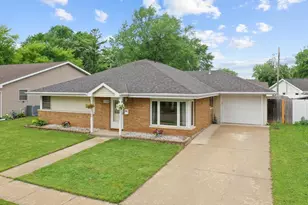 1056 St Paul St, Green Bay, WI 54304 - Photo 1