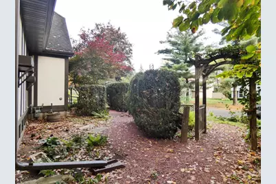 2044 Ann Lane, Green Bay, WI 54304 - Photo 6