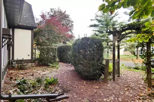 2044 Ann Ln, Green Bay, WI 54304 - Photo 6