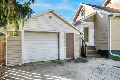 1514 Elmwood Avenue, Oshkosh, WI 54901 - Photo 32