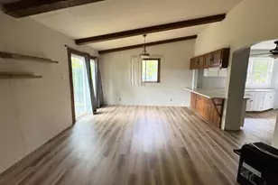 514 E Pine St, New London, WI 54961 - Photo 6