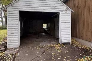 514 E Pine St, New London, WI 54961 - Photo 16