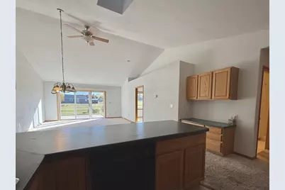 586 N Wisconsin Street, Berlin, WI 54923 - Photo 12