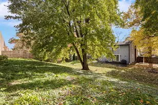 1718 Acorn Ct, Menasha, WI 54952 - Photo 40