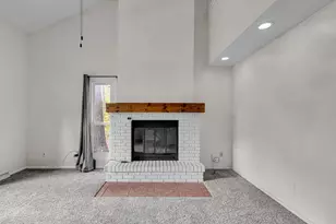 1718 Acorn Ct, Menasha, WI 54952 - Photo 6