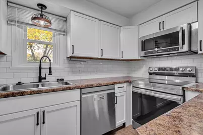 1718 Acorn Court, Menasha, WI 54952 - Photo 12