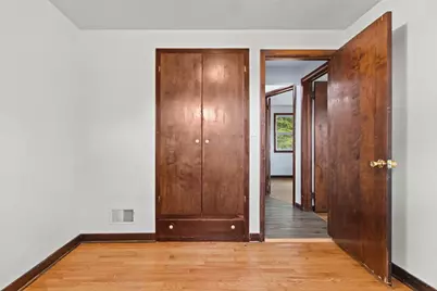 332 E St Joseph Street, Green Bay, WI 54301 - Photo 16