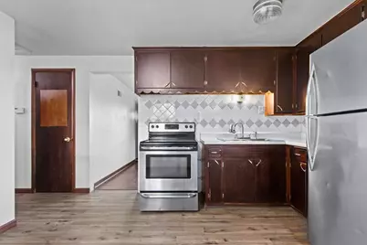 332 E St Joseph Street, Green Bay, WI 54301 - Photo 8